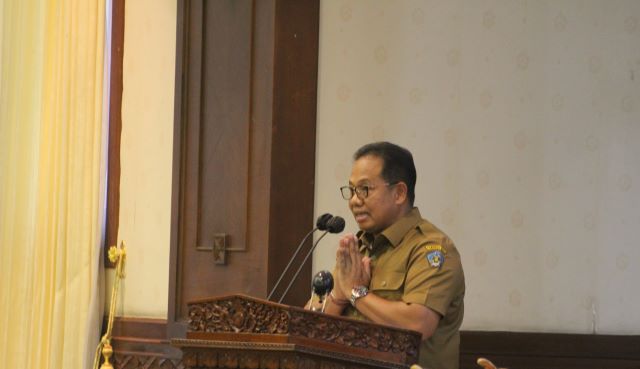 Jawaban Pj. Gubernur Bali Atas Raperda tentang APBD Provinsi Bali Tahun 2025