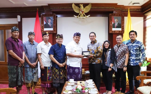 Pj. Gubernur Bali Ajak BULOG “Ngrombo” Jaga Ketahanan Pangan Bali