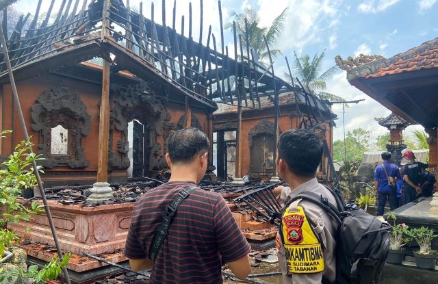 Rumah di Sudimara Kaja Ludes Terbakar Akibat Korsleting Listrik