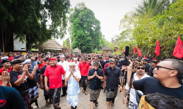 Agus Mahayastra Minta Semeton Gianyar Lihat Track Record Koster-Giri, Tak Ada Janji Muluk-muluk