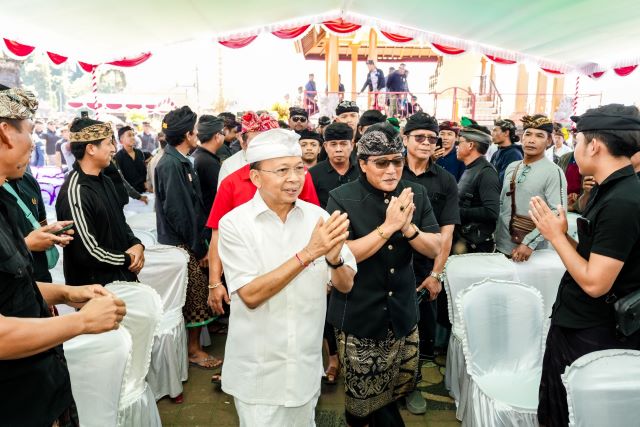 Warisan Leluhur Bali Makin Kokoh! Yowana Ungkap Prestasi Gemilang Wayan Koster yang Mengejutkan