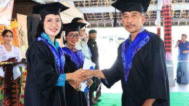 Wisuda Lansia