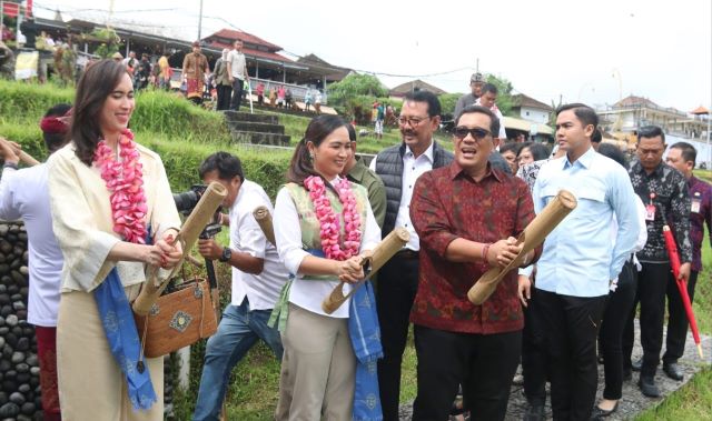 Menparekraf Kunjungi Jatiluwih: Apresiasi Desa Wisata Kelas Dunia