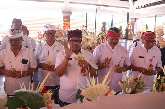 Bupati Sanjaya Ngupasaksi Ngaben Perdana di Krematorium Jayaning Singasana