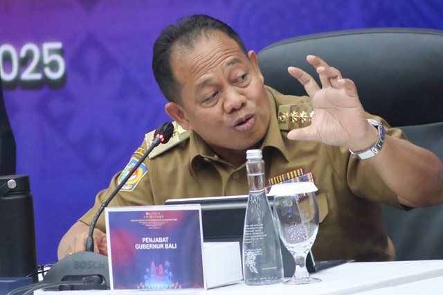 Pimpin High Level Meeting TPID, Pj. Gubernur Bali Dorong Strategi Jitu Kendalikan Inflasi