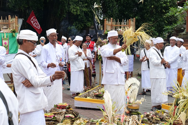 Tawur Nawa Gempang di Tabanan: Menjaga Keseimbangan Alam