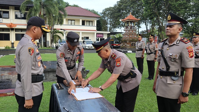 Rotasi Jabatan di Polres Tabanan, Sejumlah Kasat dan Kapolsek Dimutasi