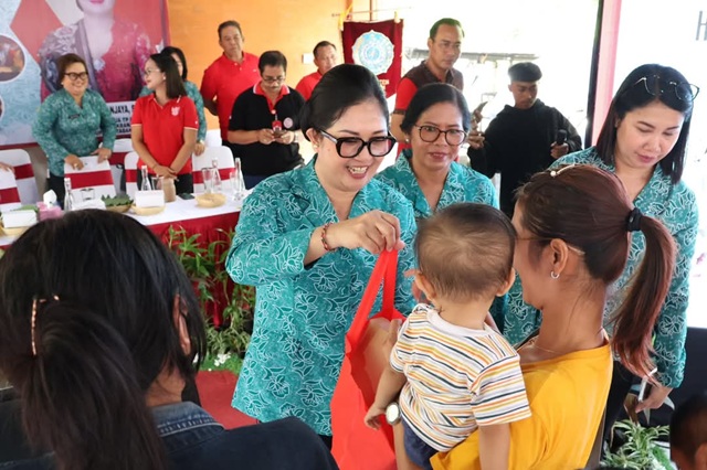 Menyambut Puncak HKG ke-53, PKK Tabanan Beraksi! Sentuhan Tulus Ny. Rai Wahyuni Sanjaya Hangatkan Hati Warga