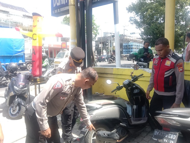 Tragis! Gagal Nyalip, Siswi SMA Tewas Tergilas Truk