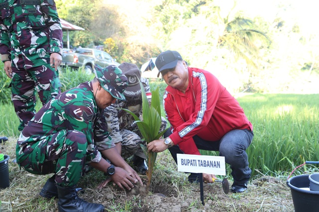 Wabup Dirga Tegaskan Komitmen Jaga Alam dan Hutan Tabanan