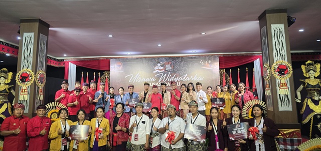 Cerdas Cermat Bulan Bung Karno 2025 Sukses, Gubernur Koster Hadiahi “Nyoman” dan “Ketut”