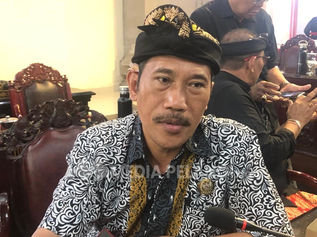 Gaji Tenaga Kebersihan DLH Tabanan Nunggak, Pansus DPRD Turun Tangan
