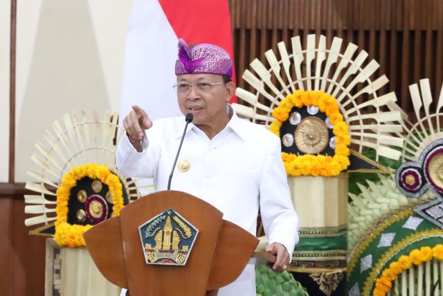 Gubernur Koster Lantik 158 Pejabat Pemprov Bali dengan Merit System