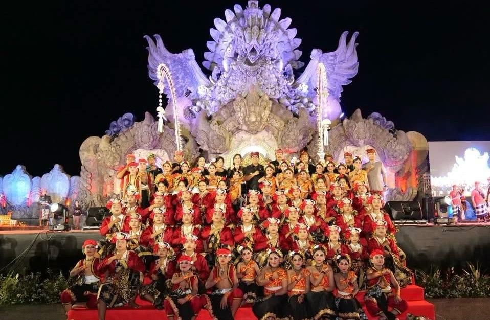 Meriah! PKB XLVII Tabanan 2025 Resmi Dibuka, Ribuan Warga Padati Taman Bung Karno