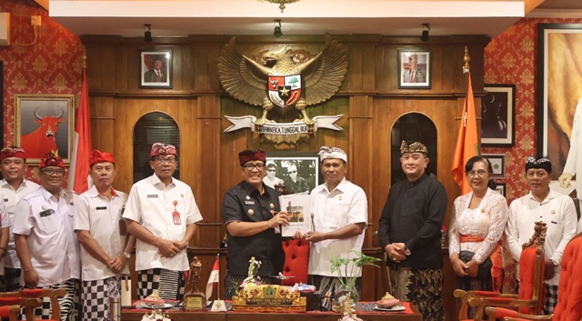 Bawaslu Tabanan dan Bupati Sanjaya Bahas Forum Demokrasi Desa dan Penguatan Kelembagaan