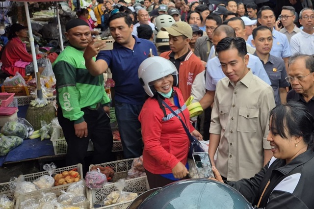 Wapres Gibran Kunjungi Pasar Dauh Pala Tabanan