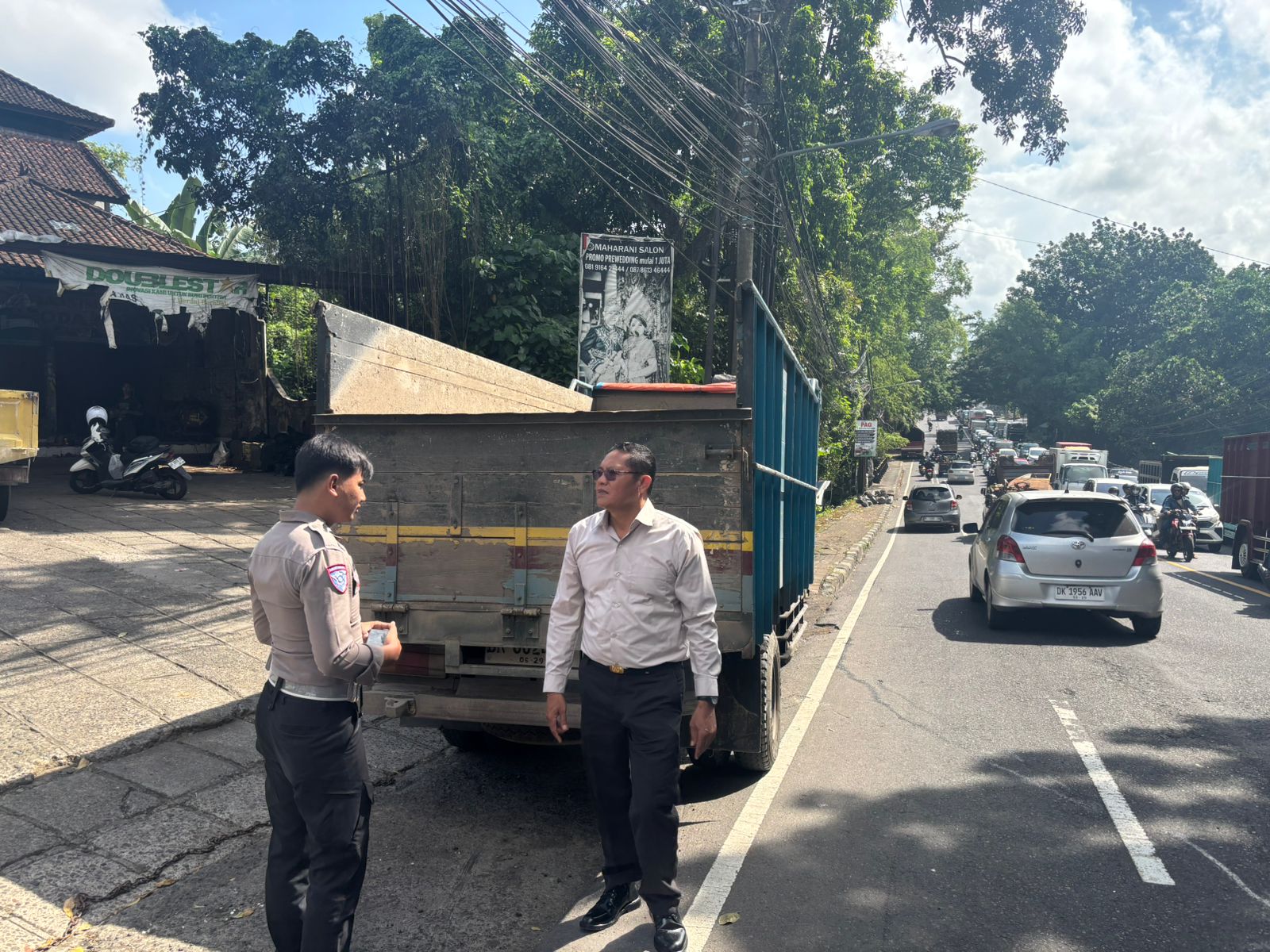 Tabrak Pantat Truk, Pemotor Tewas di Jalan Denpasar–Gilimanuk