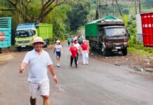 Jalan Sehat Meriahkan HUT RI ke-80 di Desa Meliling Jalan Sehat Meriahkan HUT RI ke-80 di Desa Meliling