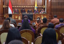 Jawab Pandangan Fraksi DPRD Terkait Raperda Bale Kerta Adhyaksa, Gubernur Bali Sepakat Perkuat Koordinasi dan Harmonisasi Jawab Pandangan Fraksi DPRD Terkait Raperda Bale Kerta Adhyaksa, Gubernur Bali Sepakat Perkuat Koordinasi dan Harmonisasi
