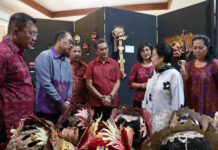 Wow! Megawati Kagum dengan Kerajinan Buleleng, Ini Pesannya di Bulfest 2025 Wow! Megawati Kagum dengan Kerajinan Buleleng, Ini Pesannya di Bulfest 2025