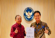 Bertemu Menkes, Koster Perjuangkan RSUD Wangaya Pasca Banjir Bertemu Menkes, Koster Perjuangkan RSUD Wangaya Pasca Banjir