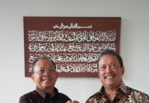 Proyek Rp1,2 Triliun! Koster dan Menteri Trenggono Kompak Bangun Pelabuhan Perikanan di Jembrana Menteri Trenggono