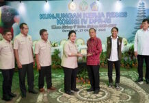 Koster Hadiri Kunker Komisi IV DPR RI: Lepas 40 Burung Perkici Dada Merah, Dorong Pergub Perlindungan Satwa Liar Bali Koster Hadiri Kunker Komisi IV DPR RI Lepas 40 Burung Perkici Dada Merah, Dorong Pergub Perlindungan Satwa Liar Bali