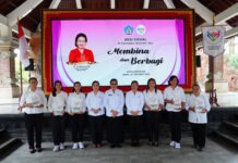 Ny. Putri Koster Dorong Posyandu Berperan Aktif Mendata Kebutuhan Masyarakat di Desa Ny. Putri Koster Dorong Posyandu Berperan Aktif Mendata Kebutuhan Masyarakat di Desa