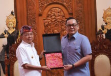 Wamen Investasi/BKPM dan Gubernur Koster Bertemu, Bahas Penertiban Investasi Asing dan Penguatan Perizinan Wamen InvestasiBKPM dan Gubernur Koster Bertemu, Bahas Penertiban Investasi Asing dan Penguatan Perizinan