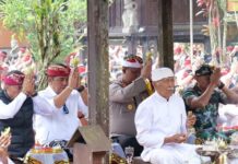Di Pura Batukau, Tabanan Awali Haluan Pembangunan Bali 100 Tahun Di Pura Batukau, Tabanan Awali Haluan Pembangunan Bali 100 Tahun