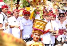 Pemkab Tabanan Gelar Pujawali Jelih Ngenteg Linggih Kantor Bupati Tabanan Pemkab Tabanan Gelar Pujawali Jelih Ngenteg Linggih Kantor Bupati Tabanan