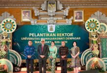 Gubernur Koster Dorong Kolaborasi Riset Pemprov Bali dan Perguruan Tinggi se-Bali Gubernur Bali Wayan Koster menghadiri pelantikan Rektor Universitas Mahasaraswati Denpasar di Auditorium Saraswati, Sabtu (21/2/2026).