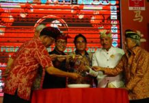 Wagub Giri Prasta Hadiri Imlek INTI Bali, Tegaskan Harmoni Tionghoa dan Bali Wakil Gubernur Bali I Nyoman Giri Prasta menghadiri perayaan Tahun Baru Imlek INTI Bali di Hongkong Garden Sanur