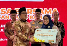 Hadiri Buka Puasa Bersama, Wagub Giri Prasta Motivasi Umat Muslim Jaga Toleransi sebagai Kekuatan Bernegara Hadiri Buka Puasa Bersama, Wagub Giri Prasta Motivasi Umat Muslim Jaga Toleransi sebagai Kekuatan Bernegara