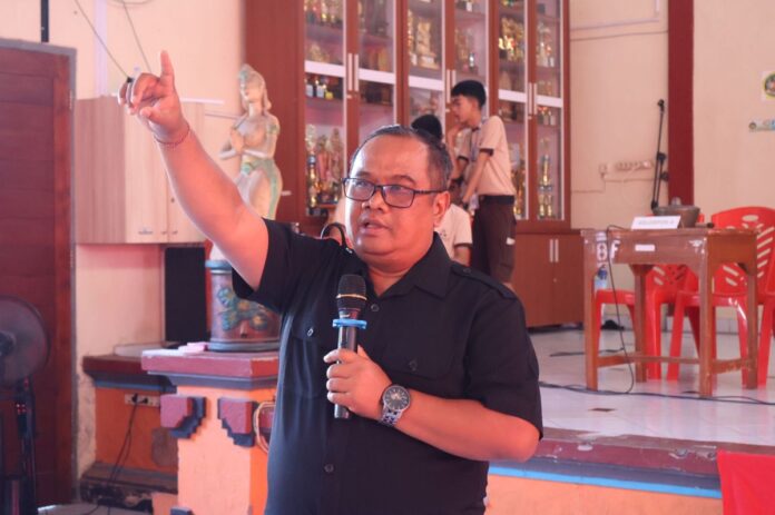 literasi politik Klompencapir Pemilu oleh Bawaslu Tabanan