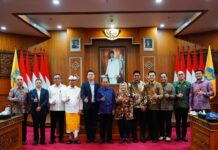 Koster Dorong Proyek PSEL Bali, Sampah Diubah Jadi Listrik Wayan Koster menerima perwakilan pemerintah pusat dan investor Zhejiang Weiming Environment Protection Co., Ltd membahas percepatan proyek PSEL di Bali.