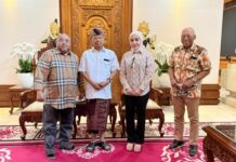 Koster Perkuat Perang Lawan Narkoba, Dorong Pararem Desa Adat di Bali Gubernur Bali Wayan Koster menerima kunjungan anggota DPR RI membahas pemberantasan narkoba di Jaya Sabha Denpasar