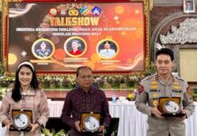 Koster Perkuat Tiga Pilar Cegah Kekerasan Anak di Bali Gubernur Bali Wayan Koster menghadiri talkshow perlindungan anak di Gedung Presisi Polda Bali