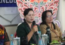 PUSPA Bali Gencarkan Edukasi Cegah Pernikahan Dini di Kalangan Remaja Sosialisasi pencegahan pernikahan dini oleh Forum PUSPA Bali kepada siswa SMA Negeri 1 Penebel