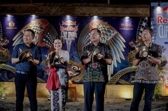 Bupati Buleleng menyambut pelaksanaan Red Bull Cliff Diving World Series 2026 di Buleleng