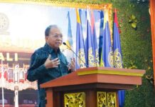 Koster Promosikan Garam Tradisional Bali di Forum Akademisi Nasional