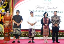Koster Tegaskan Sinergi Pemprov dan Kejati Bali Kawal Pembangunan dan Penegakan Hukum Gubernur Bali Wayan Koster menghadiri acara pisah sambut Kepala Kejaksaan Tinggi Bali di Gedung Wanita Nari Graha Denpasar.
