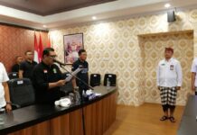 Bupati Sanjaya Lantik 14 Pejabat, Tegaskan ASN Tabanan Harus Inovatif Bupati Tabanan I Komang Gede Sanjaya melantik dan mengambil sumpah jabatan 14 pejabat di lingkungan Pemerintah Kabupaten Tabanan di Tabanan Convention Center