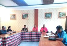 DPRD Klungkung Belajar Penataan Kabel Provider ke Diskominfo Tabanan Komisi I DPRD Klungkung melakukan kunjungan kerja ke Diskominfo Tabanan untuk mempelajari penataan tiang dan kabel provider telekomunikasi.