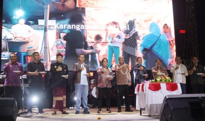 Wakil Gubernur Bali Nyoman Giri Prasta menutup Karangasem Festival 2026 yang mencatat transaksi UMKM dan kuliner mencapai Rp1,445 miliar