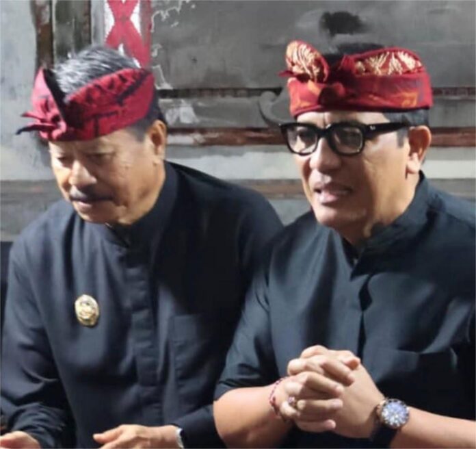Bupati Tabanan I Komang Gede Sanjaya menyampaikan pernyataan belasungkawa dan mengajak masyarakat menghormati proses hukum terkait peristiwa di Banjar Juwuk Legi, Desa Batunya, Kecamatan Baturiti.