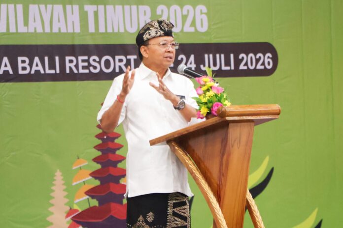 Gubernur Bali Wayan Koster memaparkan strategi integrasi pertanian dan pariwisata untuk menjaga lahan produktif, meningkatkan kesejahteraan petani, dan mendukung pembangunan berkelanjutan di Bali.