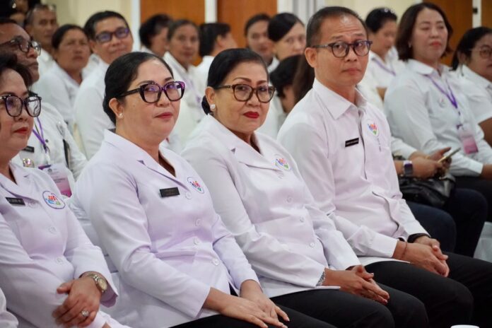 Ketua TP Posyandu Provinsi Bali Ny. Putri Koster membuka Bimtek Bina Posyandu Angkatan IX di Denpasar untuk memperkuat transformasi Posyandu berbasis enam bidang Standar Pelayanan Minimal