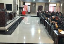 DPRD Tabanan Bahas 4 Ranperda Strategis, Apresiasi WTP ke-12 dan Perkuat Perlindungan Lingkungan Suasana Rapat Paripurna DPRD Kabupaten Tabanan membahas empat Ranperda strategis