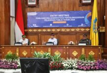 Sekda Bali: Penilaian Maladministrasi Harus Jadi Momentum Perbaikan Pelayanan Publik Sekda Bali Dewa Made Indra membuka Entry Meeting Penilaian Maladministrasi Penyelenggaraan Pelayanan Publik Tahun 2026